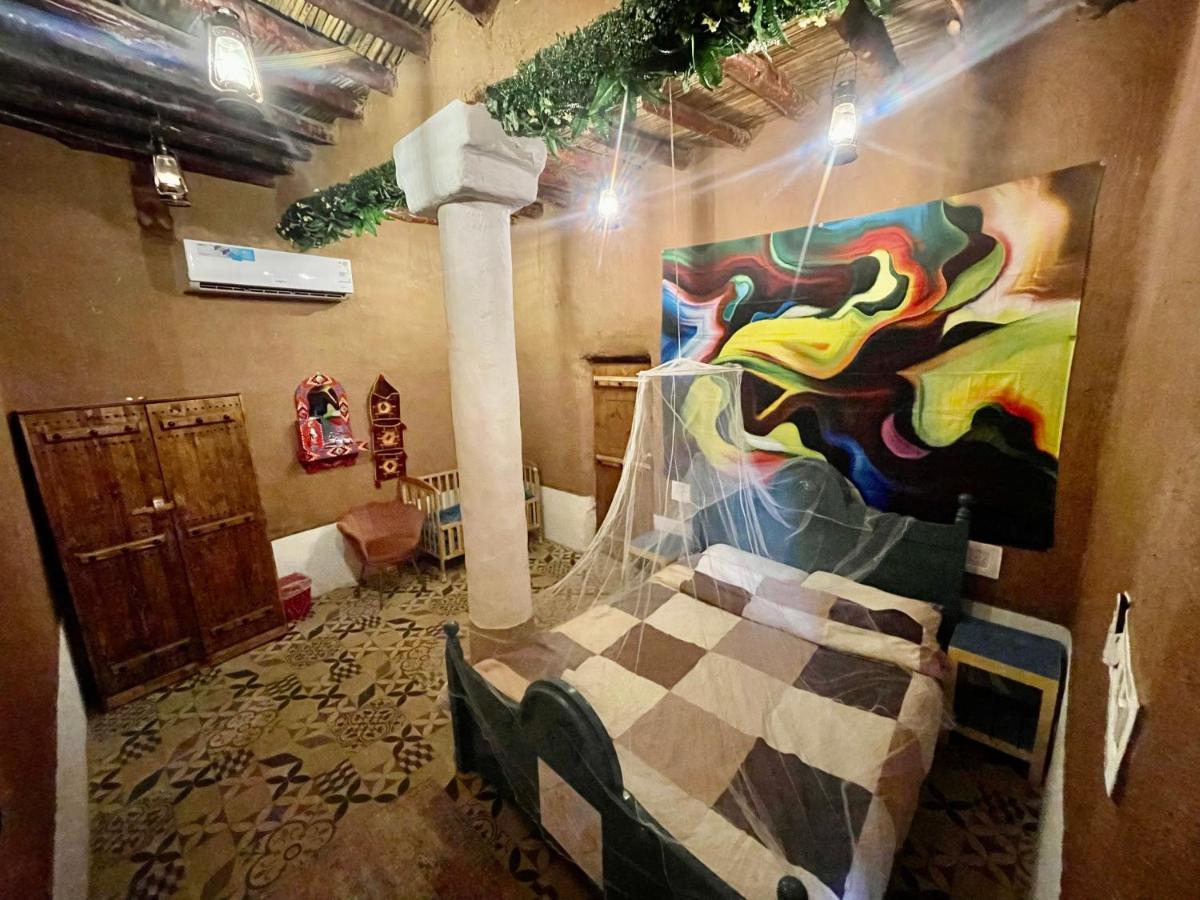 Heritage Guest House Shaqra نُزُل تُراثي Luaran gambar